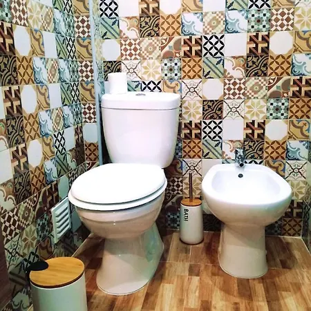 Viajante Ao Cubo בית הארחה Olhão