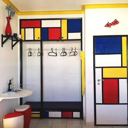 Viajante Ao Cubo Olhão